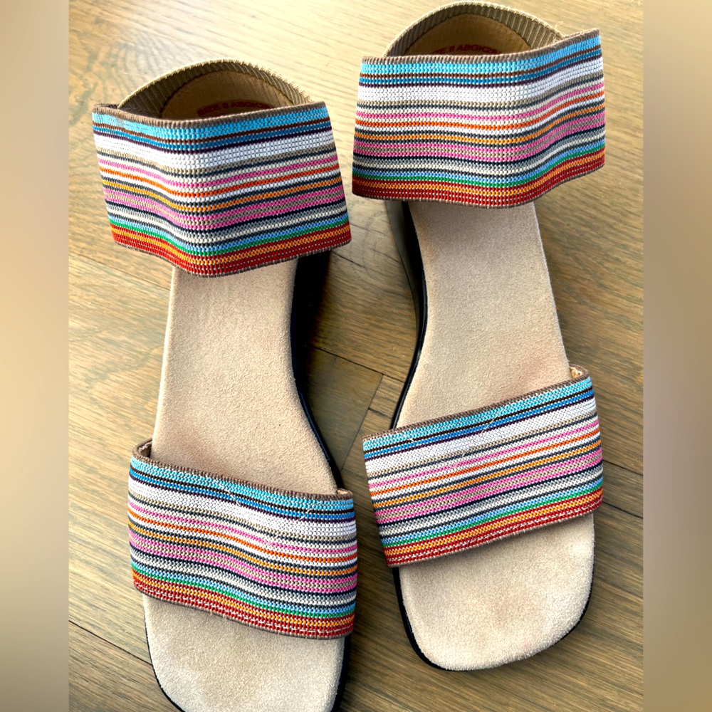 Charles Shoe Co Multi Colored Stretch Sandal